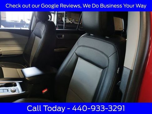 Used 2023 Ford Explorer XLT w/ Equipment Group 202A image 19