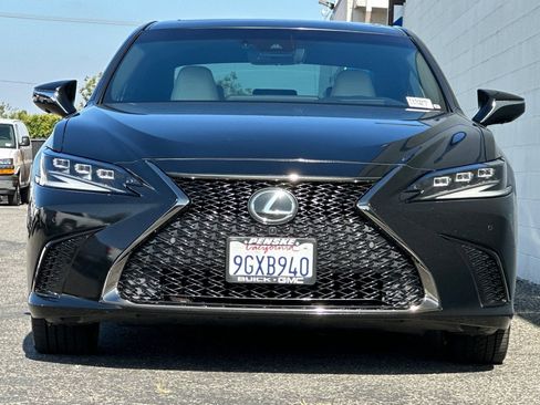 Used 2023 Lexus ES 350 F Sport w/ Accessory Package (Z2) FWD image 9