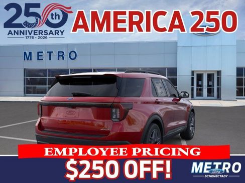 New 2026 Ford Explorer ST-Line w/ ST-Line Street Pack AWD/4WD image 8