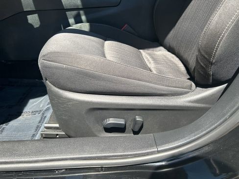 Used 2022 Nissan Altima 2.5 SV FWD image 17