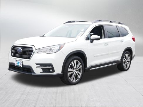 Used 2022 Subaru Ascent Touring AWD/4WD image 3