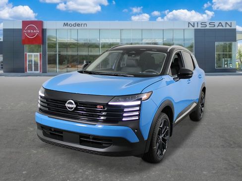 New 2026 Nissan Kicks SR FWD image 1