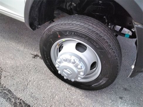 New 2025 RAM 5500 Tradesman image 16