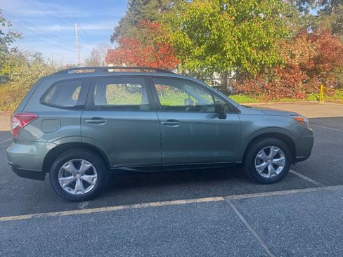 Used 2016 Subaru Forester 2.5i w/ Alloy Wheel Package AWD/4WD image 1