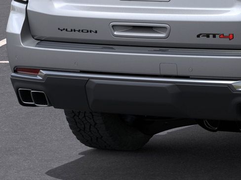 New 2026 GMC Yukon AT4 AWD/4WD image 14
