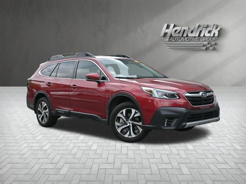 Used 2020 Subaru Outback Limited w/ Popular Package #2 AWD/4WD image 2