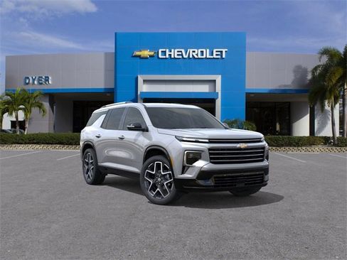 New 2026 Chevrolet Traverse High Country image 1