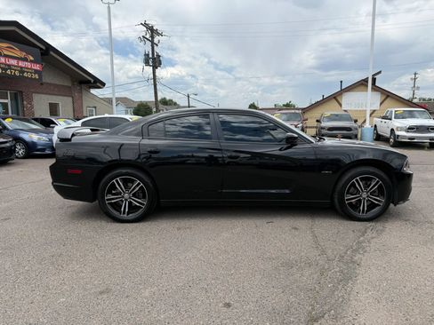 Used 2014 Dodge Charger R/T AWD/4WD image 9