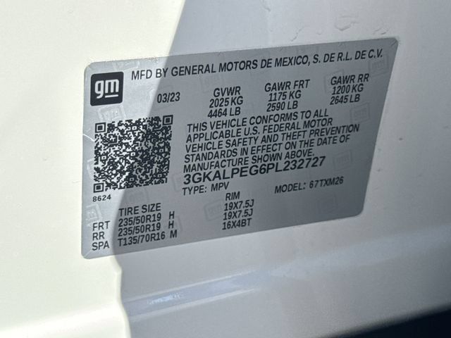 Used 2023 GMC Terrain SLT w/ Tech Package FWD image 33