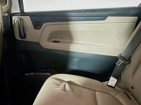 Used 2024 Honda Odyssey EX-L image 26