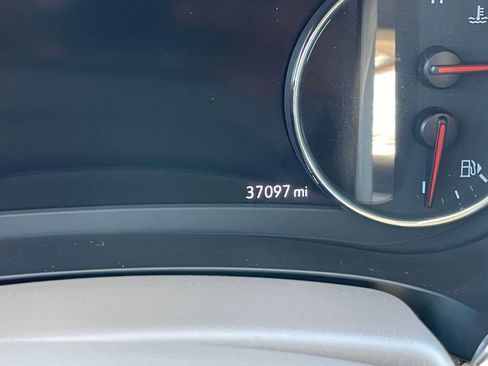 Used 2024 Chevrolet Malibu LT image 40