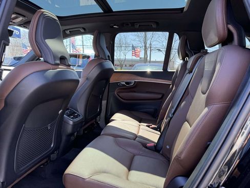 Used 2023 Volvo XC90 B6 Plus w/ Protection Package Premier image 9