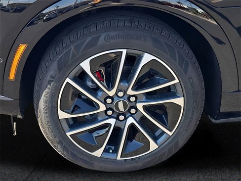 New 2025 Cadillac Optiq Sport 1 image 9