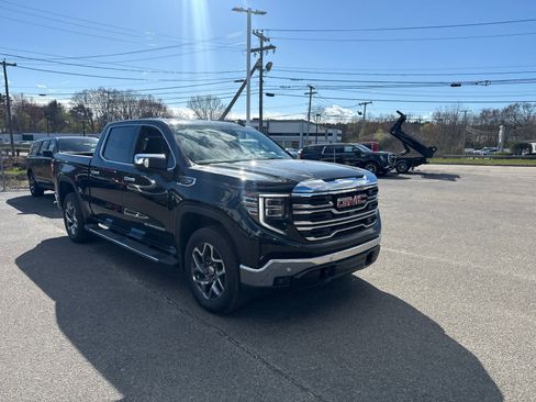 New 2026 GMC Sierra 1500 SLT AWD/4WD image 7