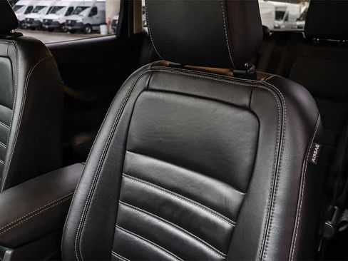 Used 2018 Ford Escape SEL image 25