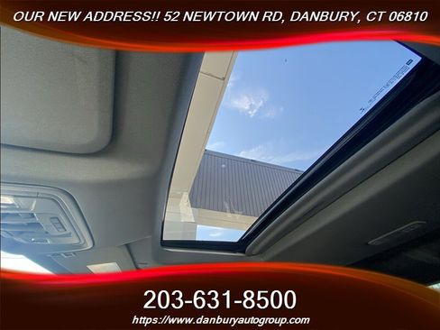 Used 2021 GMC Sierra 2500 Denali w/ Denali Ultimate Package AWD/4WD image 19