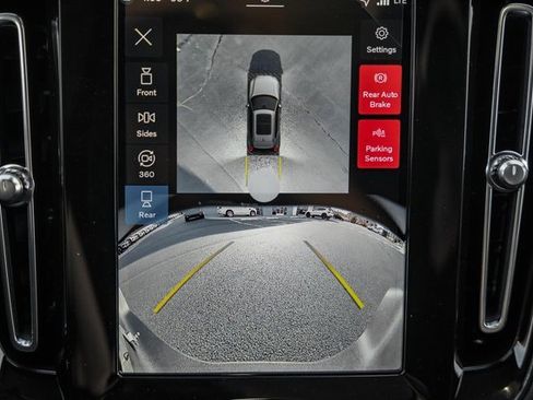 New 2026 Volvo XC40 B5 Ultra w/ Protection Package Premier image 41