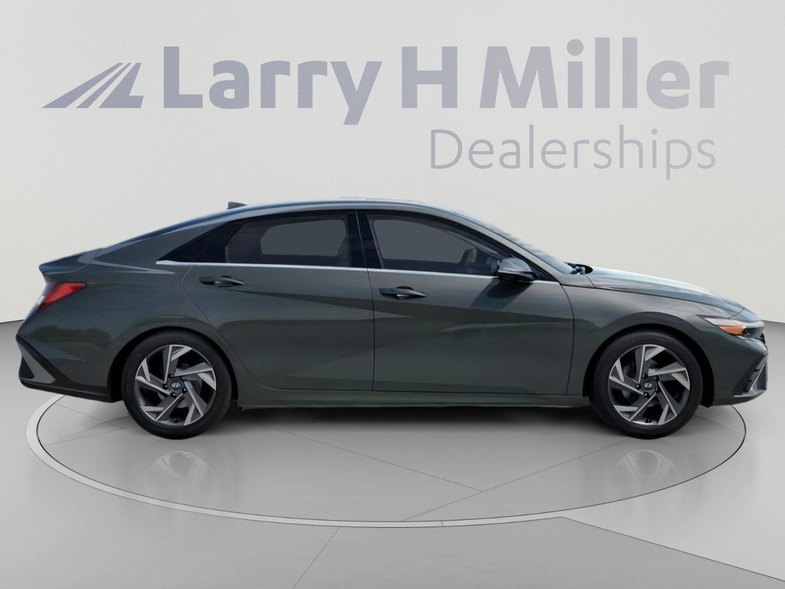New 2026 Hyundai Elantra Limited FWD image 7