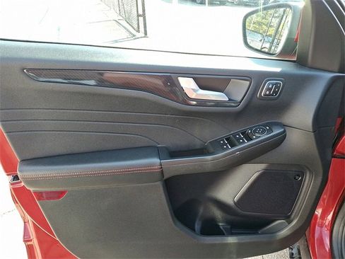 Used 2023 Ford Escape ST-Line Select w/ Tech Pack #2 image 12