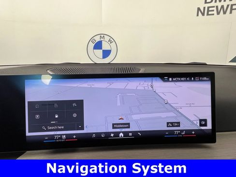 Certified 2025 BMW 330i xDrive Sedan w/ Convenience Package image 7