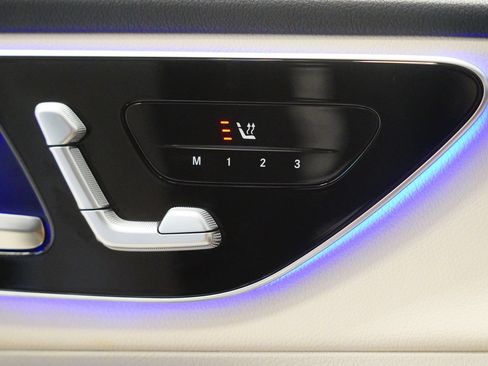 Certified 2026 Mercedes-Benz GLC 300 4MATIC image 26