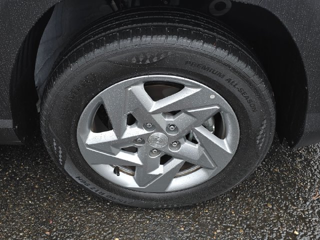 Certified 2026 Hyundai Kona SE AWD/4WD image 9