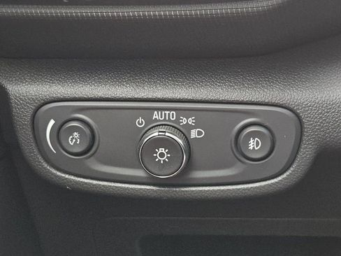 Used 2023 Chevrolet TrailBlazer LT image 12