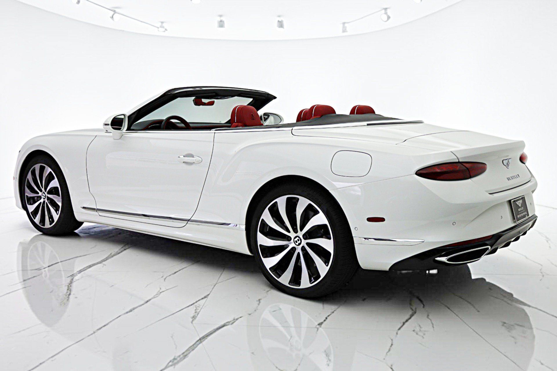 Used 2026 Bentley Continental GT Mulliner AWD/4WD image 8
