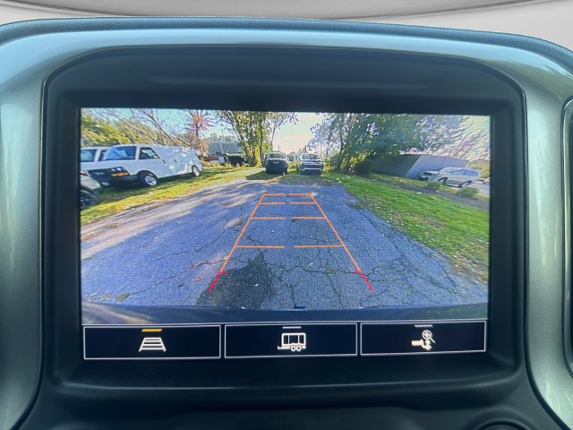 Used 2021 Chevrolet Silverado 1500 LTZ AWD/4WD image 19