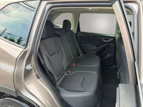 Used 2022 Subaru Forester Premium AWD/4WD image 52