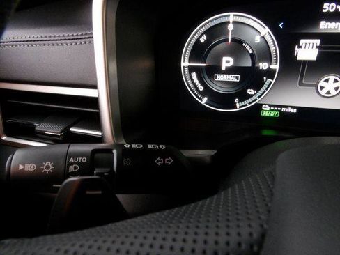 New 2025 Mitsubishi Outlander SEL image 33