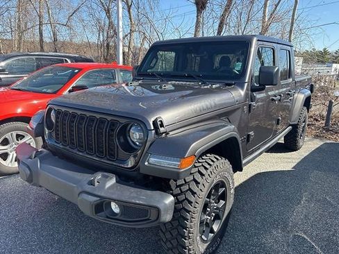 Used 2025 Jeep Gladiator Willys image 18