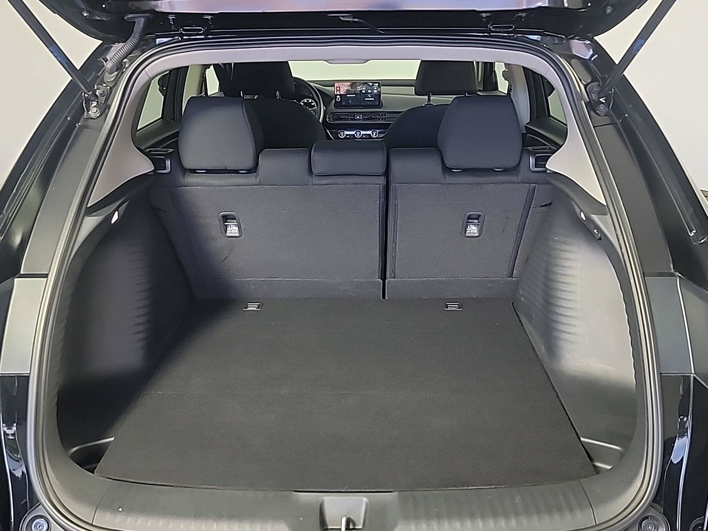 Certified 2026 Honda HR-V LX image 7