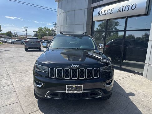 Used 2018 Jeep Grand Cherokee Limited w/ Luxury Group II AWD/4WD image 2