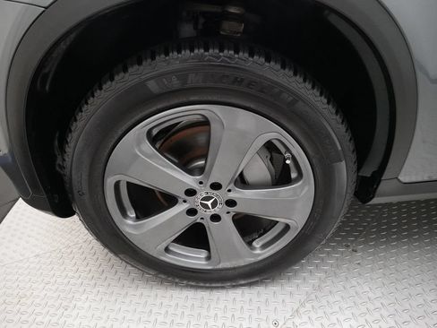 Used 2021 Mercedes-Benz GLC 300 4MATIC image 27