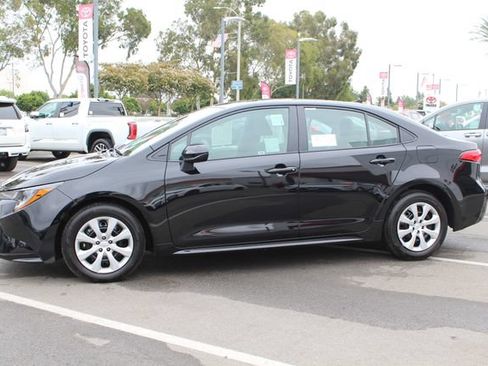 Certified 2026 Toyota Corolla LE FWD image 7