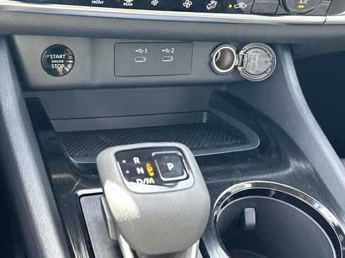 New 2026 Nissan Rogue SV FWD image 32