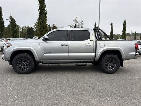 Used 2023 Toyota Tacoma SR5 image 6
