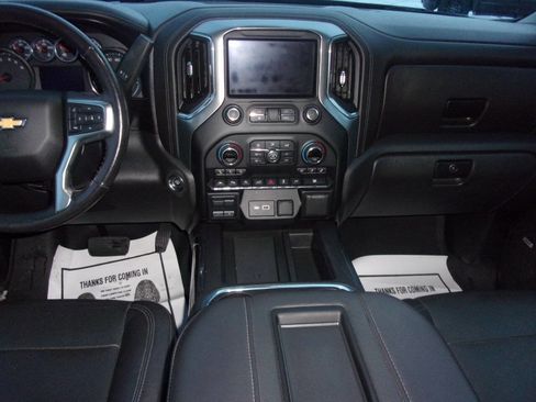 Used 2020 Chevrolet Silverado 1500 LTZ w/ LTZ Premium Package image 19