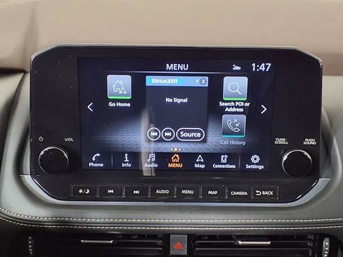 Used 2023 Nissan Rogue Platinum w/ Platinum Premium Package image 18