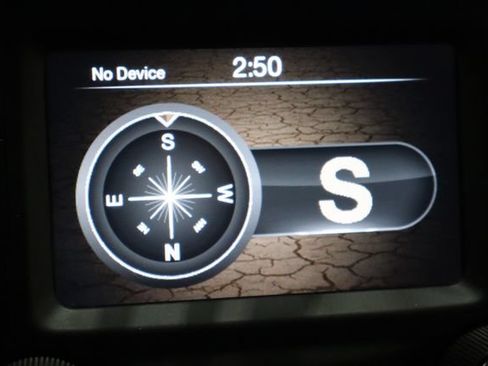 Used 2021 Jeep Wrangler Unlimited Sport AWD/4WD image 28
