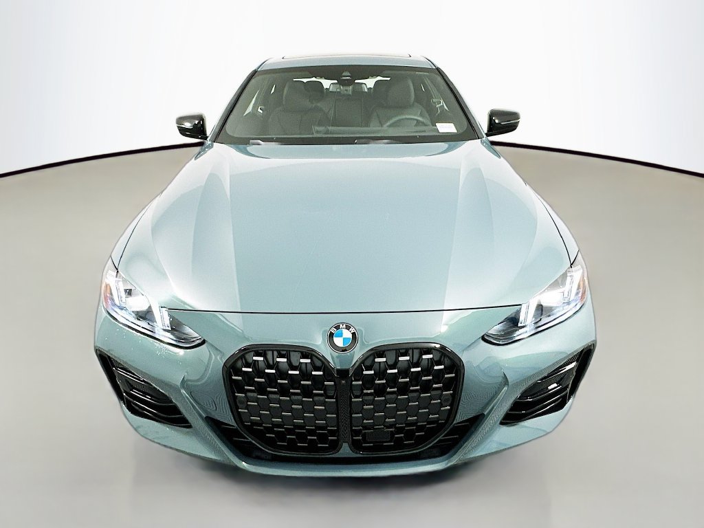Used 2026 BMW 430i Coupe w/ M Sport Package RWD image 2