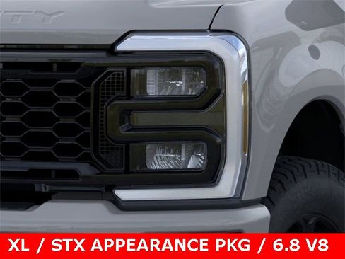 New 2026 Ford F250 XL image 18