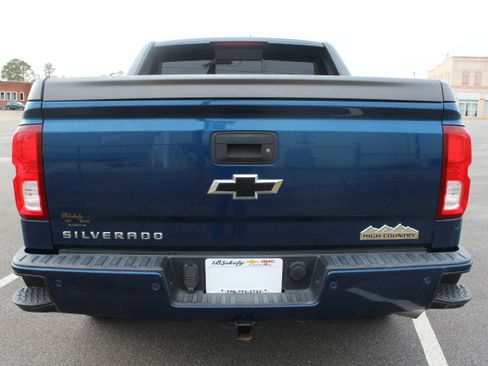 Used 2017 Chevrolet Silverado 1500 High Country w/ High Desert Package image 6