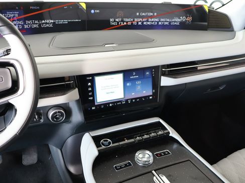 New 2026 Lincoln Navigator Black Label AWD/4WD image 5