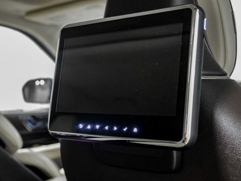 Used 2021 Lincoln Navigator L Black Label w/ Cargo Convenience Package image 36