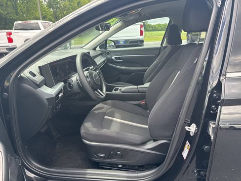 Used 2024 Hyundai Sonata SEL FWD image 16