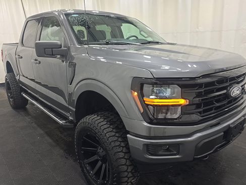 Used 2025 Ford F150 XLT w/ Equipment Group 301A Standard AWD/4WD image 3