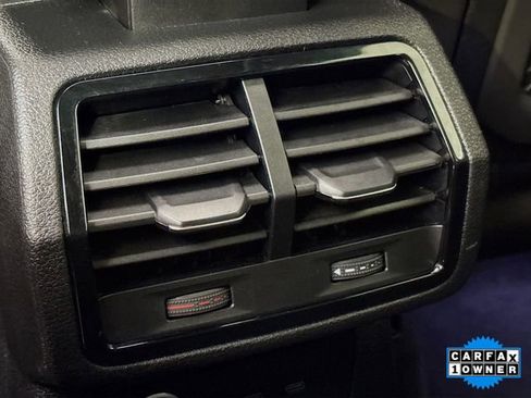 Used 2024 Audi Q3 2.0T Premium Plus image 25