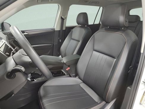 Used 2024 Volkswagen Tiguan Wolfsburg Edition image 20